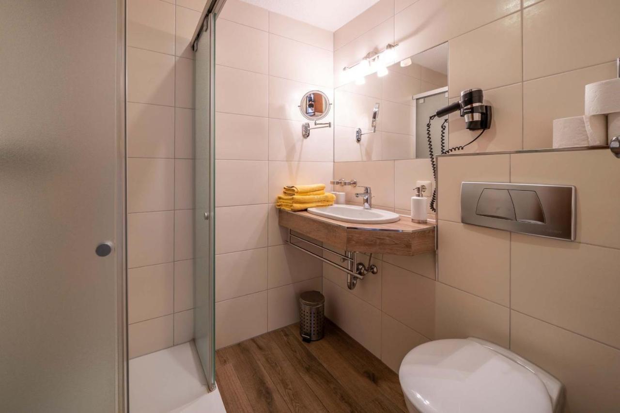 Hotel Seepark Appartements Uhldingen-Mühlhofen Екстериор снимка